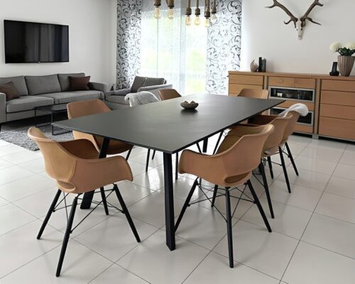 betontisch-betonesstisch-beton-tisch-esstisch-gross-grosser-esstisch-betonmoebel-betontischplatte-betoninterieur-leichtbeton-messoni4