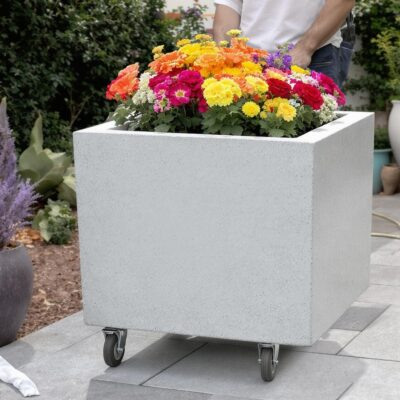 blumentrog-pflanzentrog-gross-beton-uebergross-uebergroesse-leicht-leichter-trog-xl-xxl-6